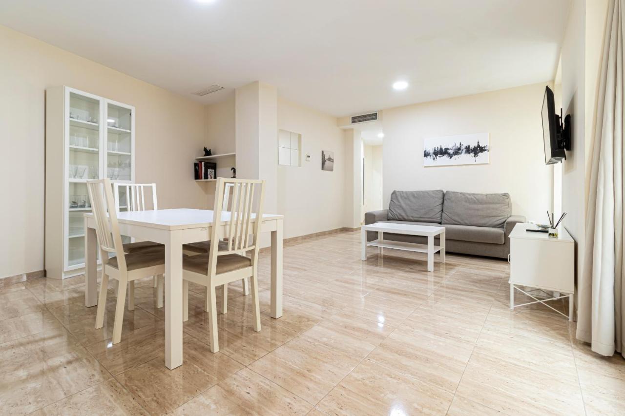 Allo Apartments Consistorio Centro 2 Habitaciones Χέρεζ Εξωτερικό φωτογραφία